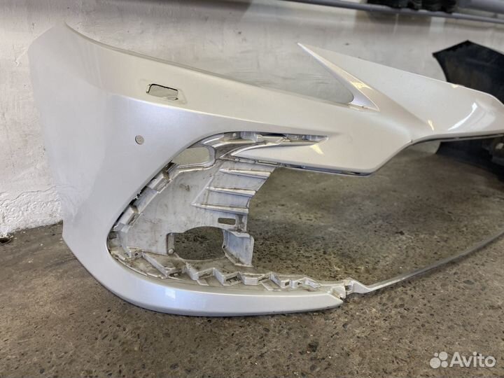 Бампер передний toyota camry v70