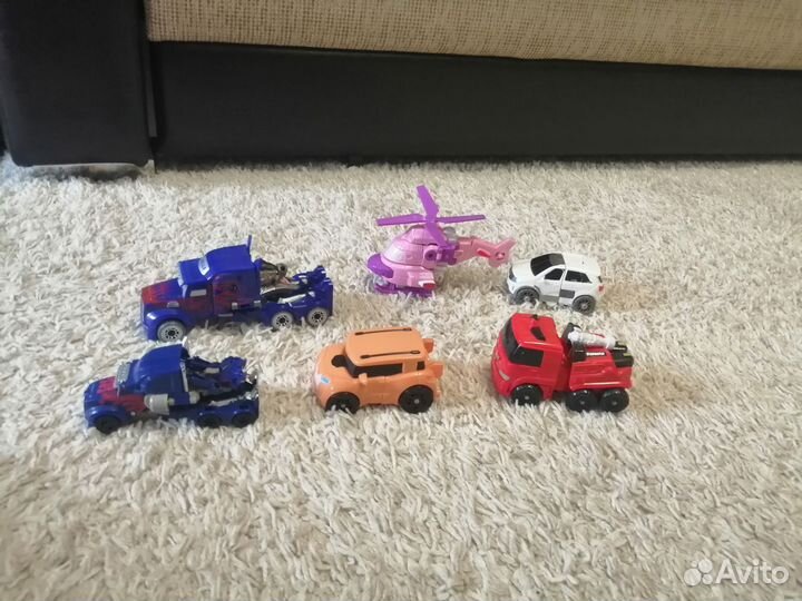 Тоботы и Оптимус Прайм