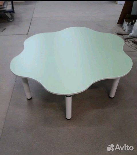 Детский стол