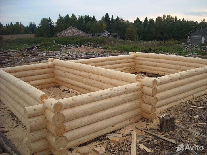 Рубка срубов на заказ. Бань или дома