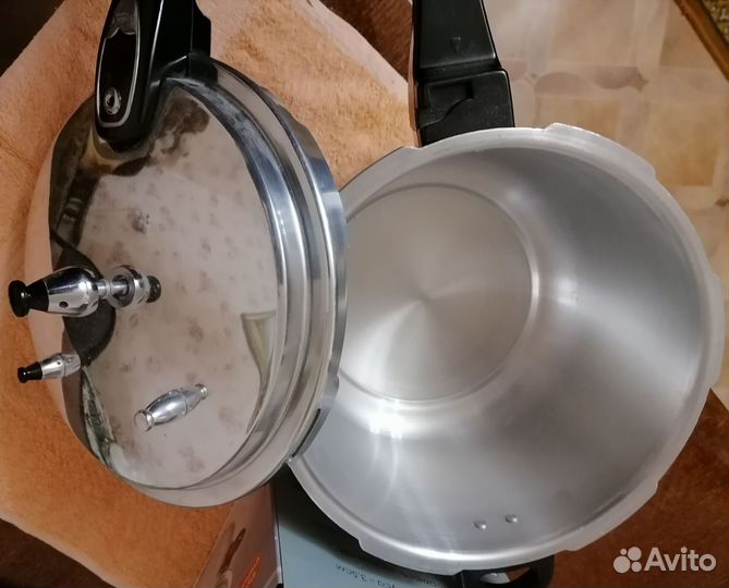 Скорварка bekker 7л новая Германия