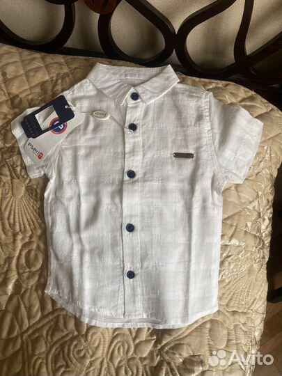 Рубашка на мальчика новая
