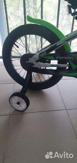 Детский велосипед с подст.колёсами stels 16