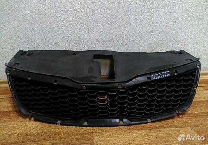 Решетка радиатора KIA Rio 4 рестайл без Хрома oem 863514y500