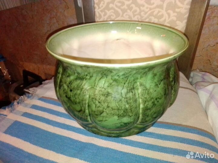 Керамический цветочный горшок