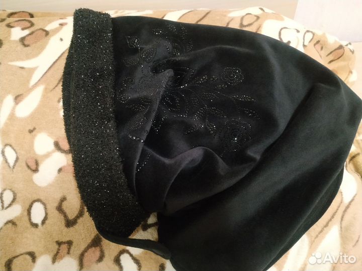 Капор женский