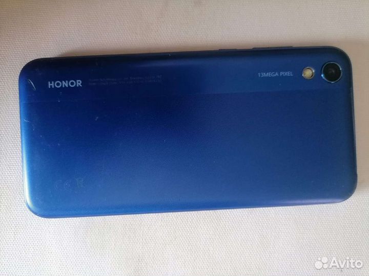 Honor 8s