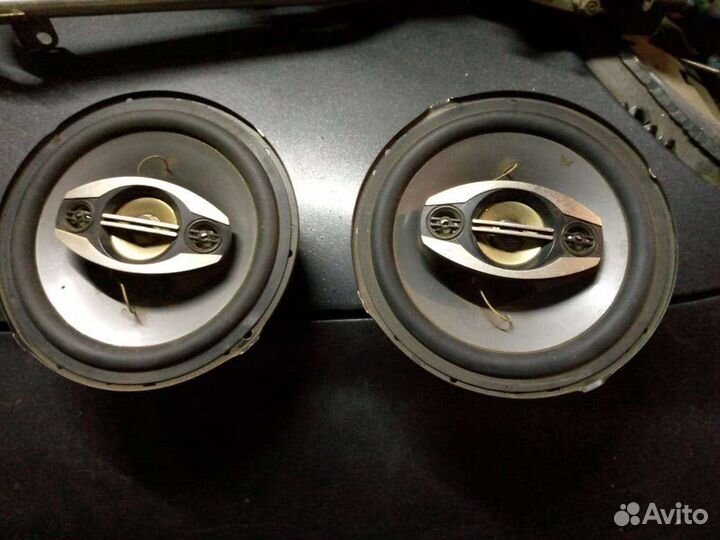 Колонки Aria 300вт, 3х полоски