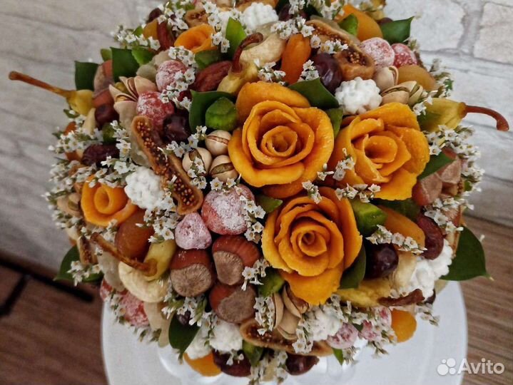 Сухофрукты в букете