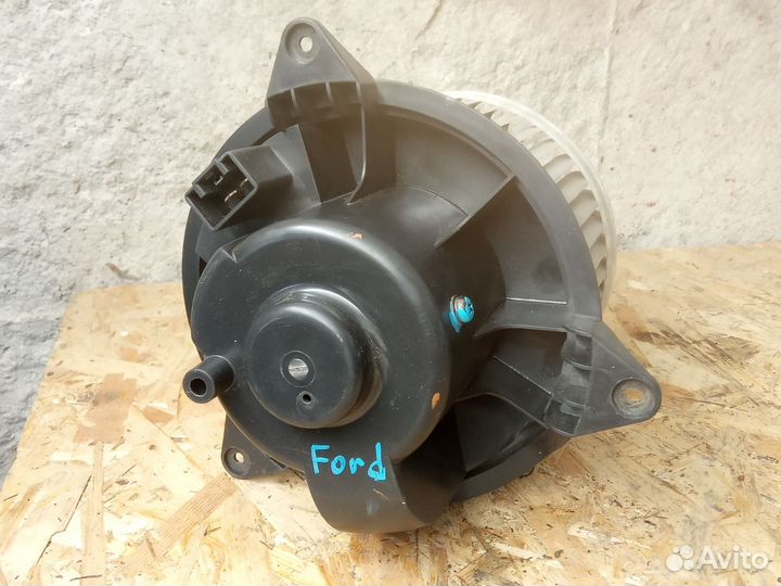 Моторчик печки Ford Mondeo 3 Transit Tourneo