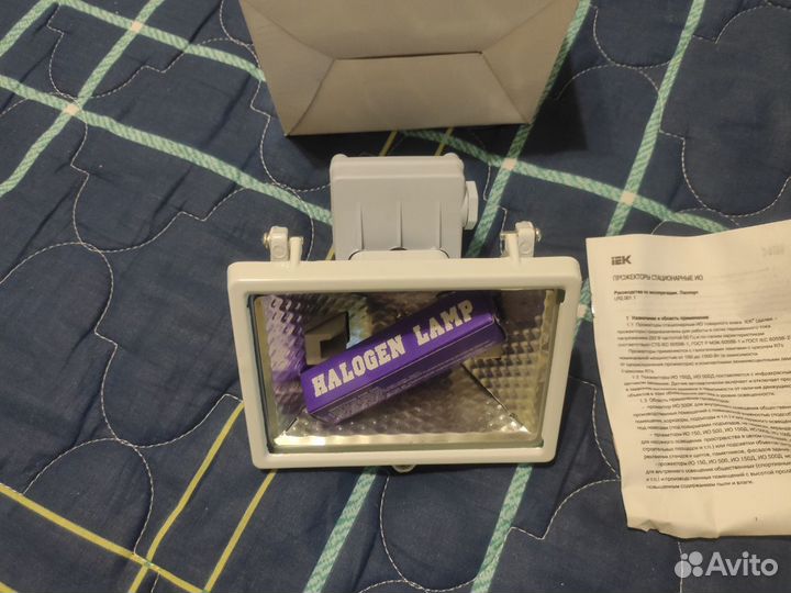Прожектор IEK галогеновый с лампой 150 Вт