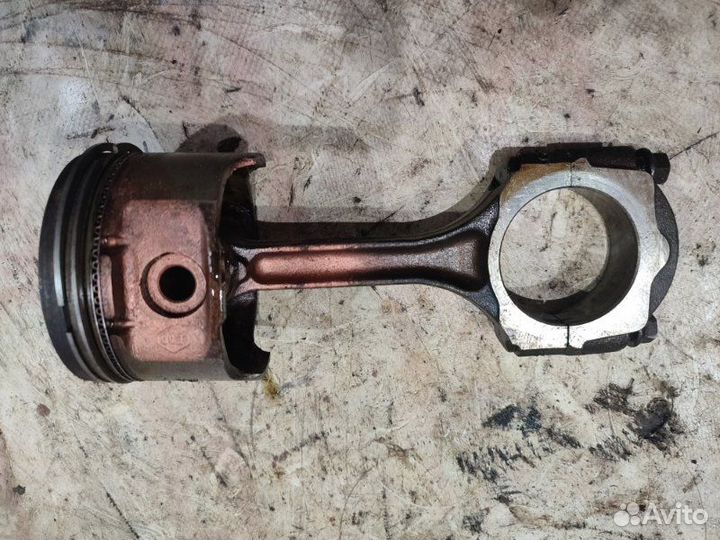 Поршень с шатуном Renault Symbol LB0C K7JA700 2006