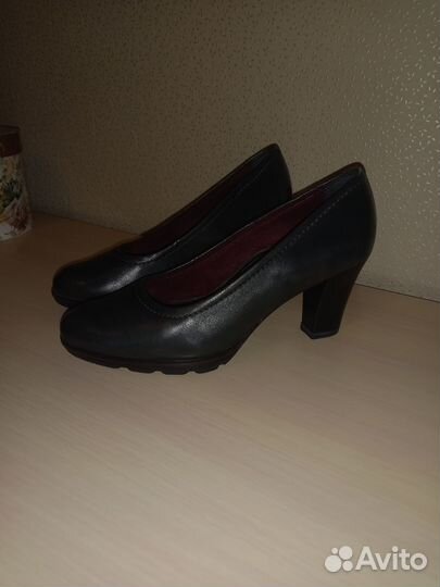 Туфли женские Tamaris, 36 размер