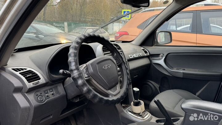 Chery Tiggo (T11) 1.6 МТ, 2013, 180 000 км