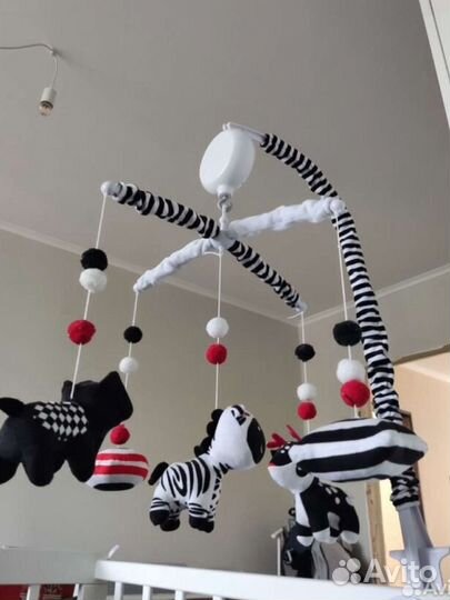 Мобиль в кроватку