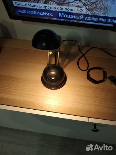 Лампа настольная