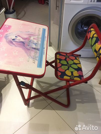 Детский стол и стул