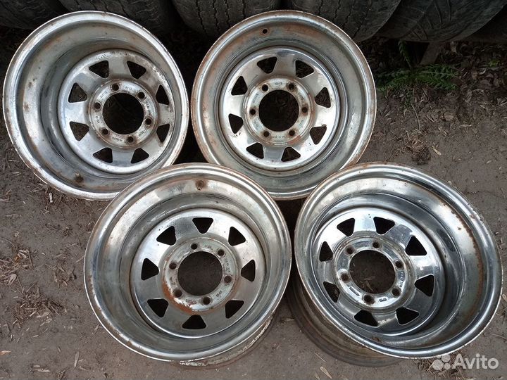 Диски Superior 15х10 6x139.7 ET-39