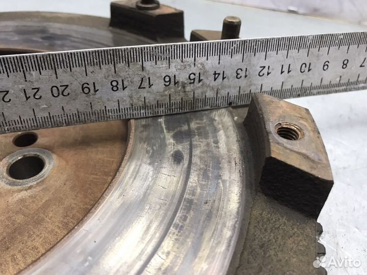 Маховик Kia Magentis 2002г.в., G4JP 2.0L