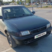 Opel Astra 1.6 MT, 1993, 300 000 км, с пробегом, цена 95 000 руб.