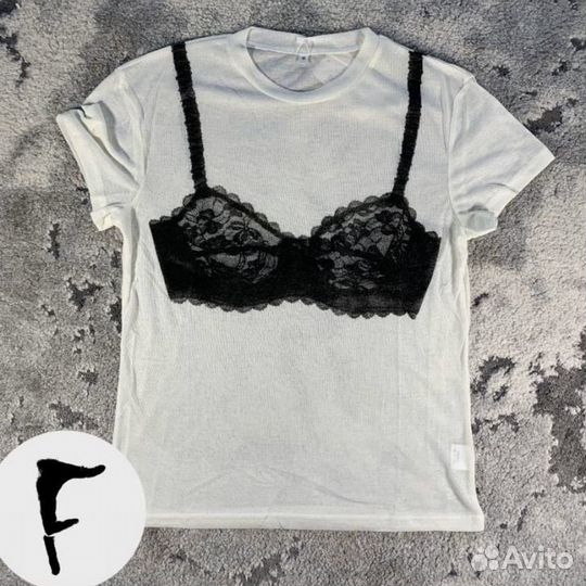 Футболка Urban Outfitters 2024