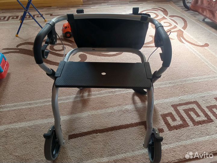 Ходунки детские Rebotec для детей с дцп