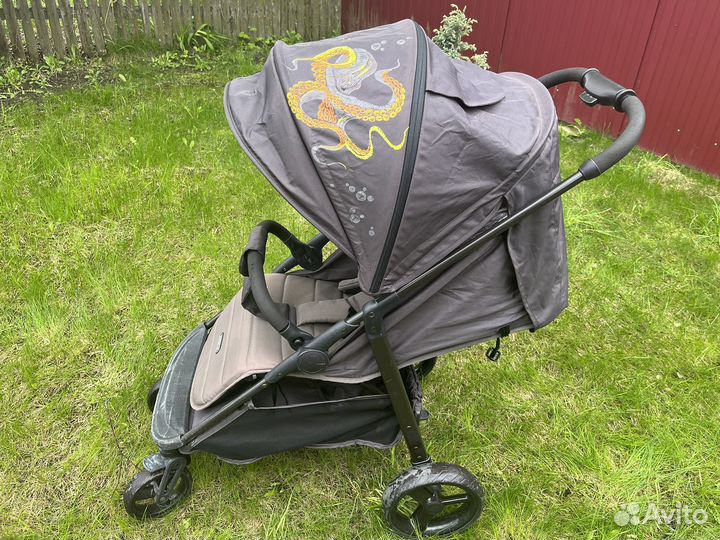 Прогулочная коляска Happy Baby Ultima V2 X4