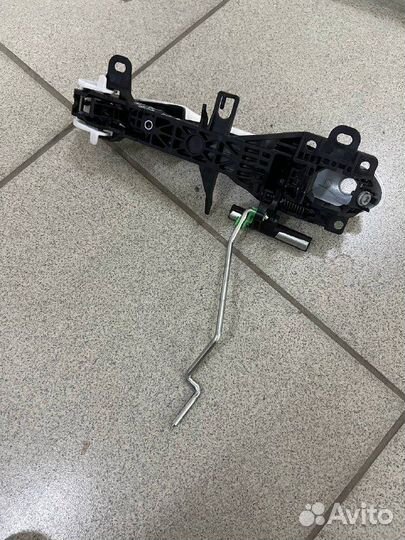 Ручка двери передняя левая Toyota Rav 4 50