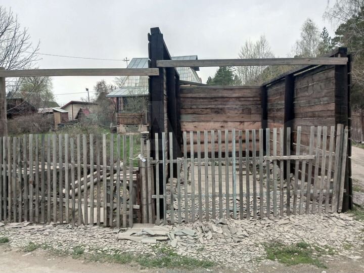 Дом 24 м² на участке 6 сот.