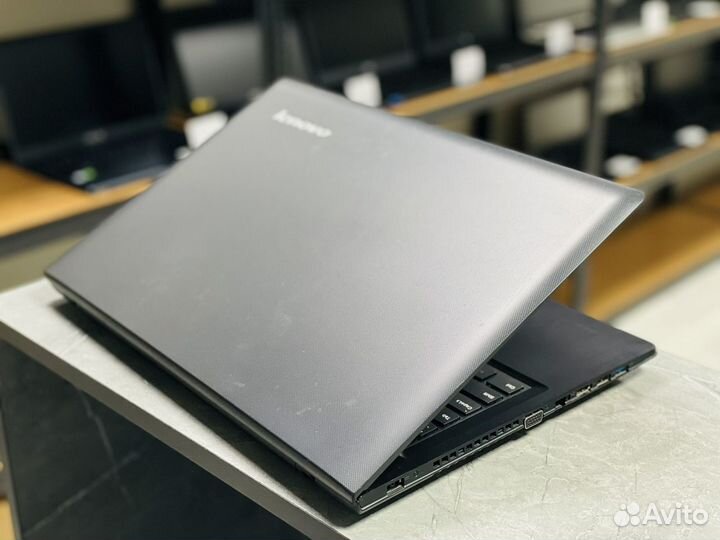 Laptop Lenovo i3-4005U/ Ram 8GB/ SSD