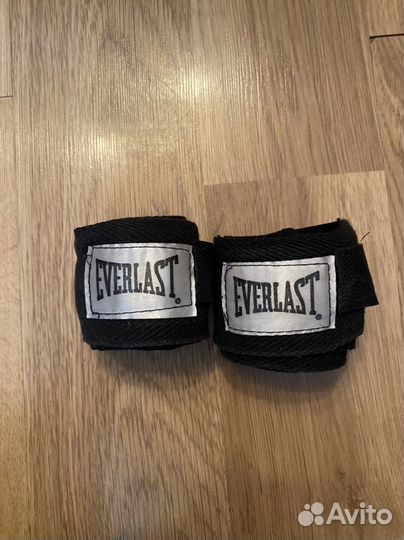 Боксерские перчатки everlast