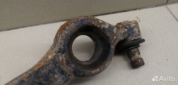 Рычаг передний правый 100 C4 1991-1994