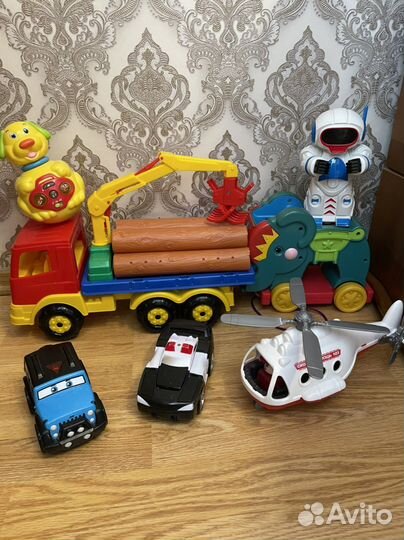 Детские игрушки машинки пакетом