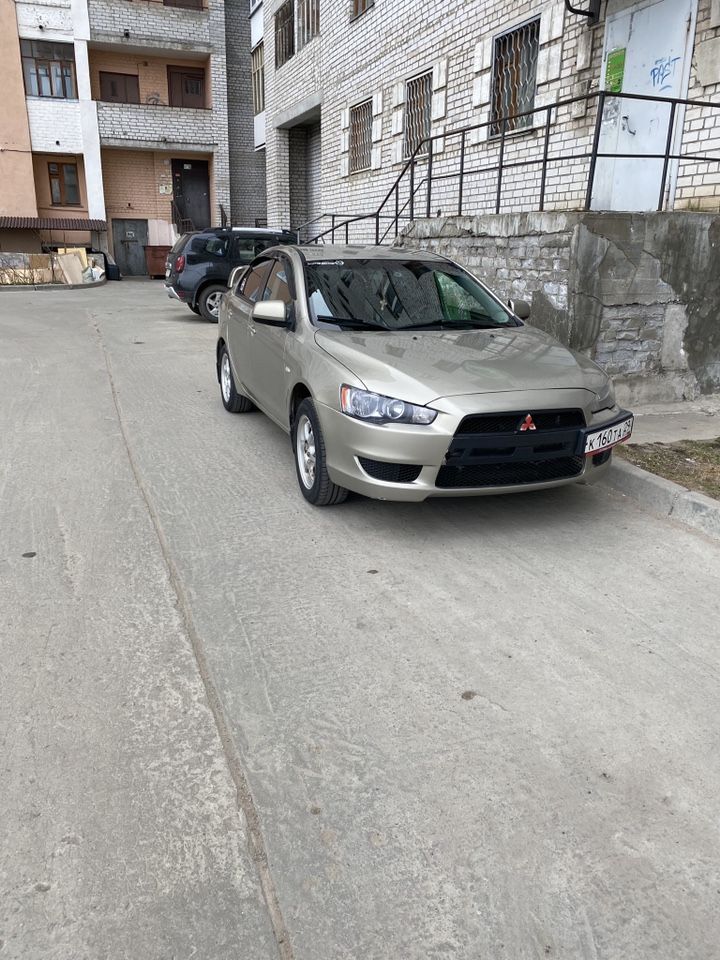 Mitsubishi Lancer: фото владельца