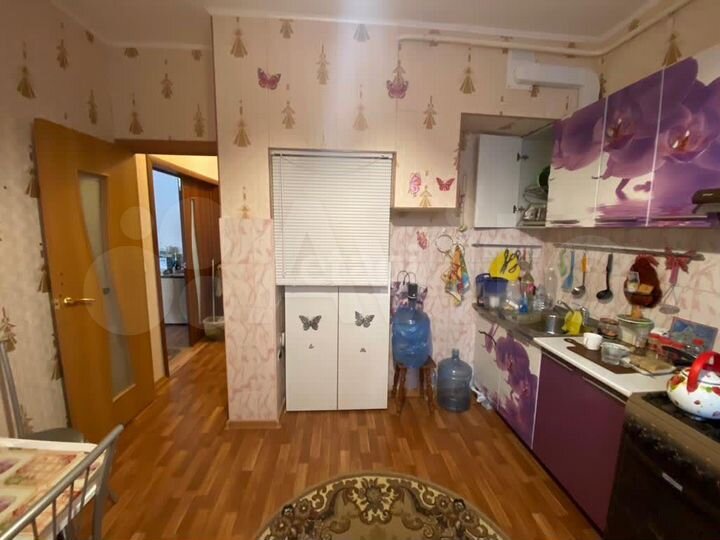 1-к. квартира, 38 м², 1/10 эт.
