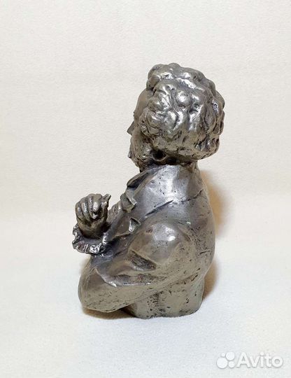 Бюст А.С. Пушкин