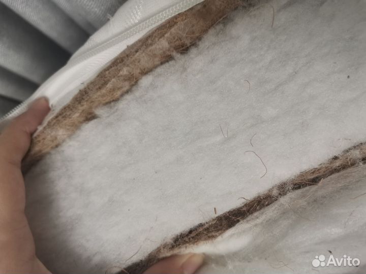 Детская кроватка с продольным маятником и ящиком