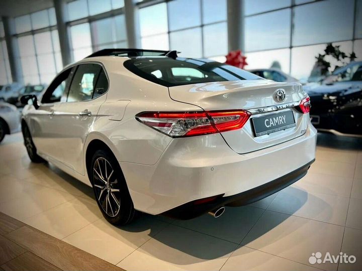 Toyota Camry 2.5 AT, 2023