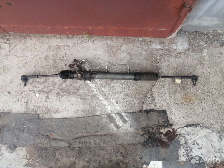 Рулевая рейка Nissan Expert W11
