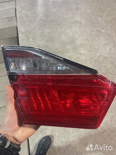 Фонарь стоп сигнал тойота камри