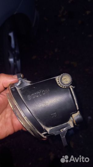 Туманка правая тоyota