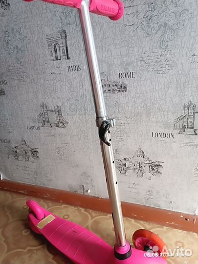 Самокат детский трехколесный