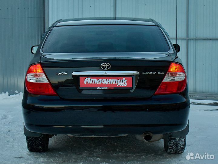 Toyota Camry 2.4 AT, 2004, 430 675 км