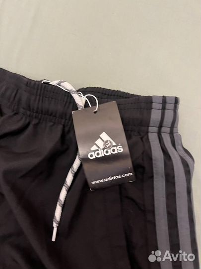 Спортивные штаны adidas