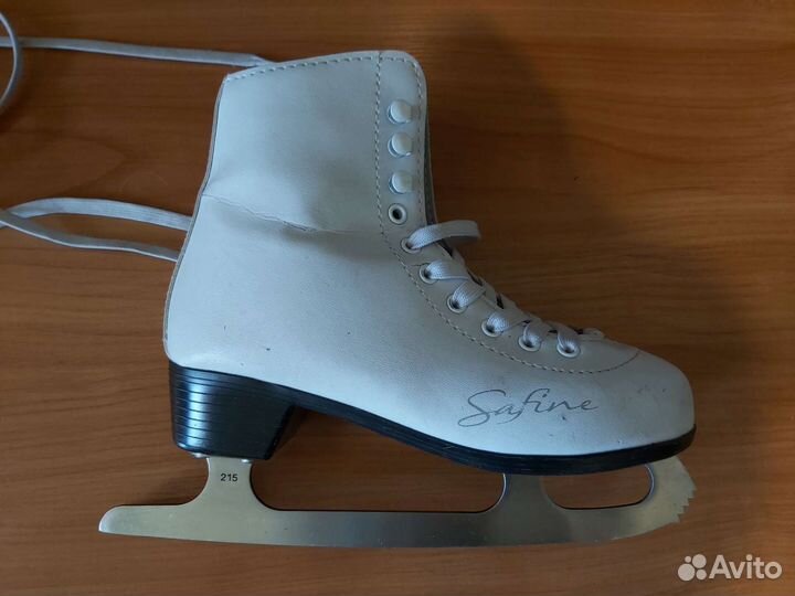 Коньки Разные