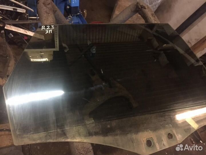 Стекло двери задней правой Audi A6 (C6 4F) Allroa