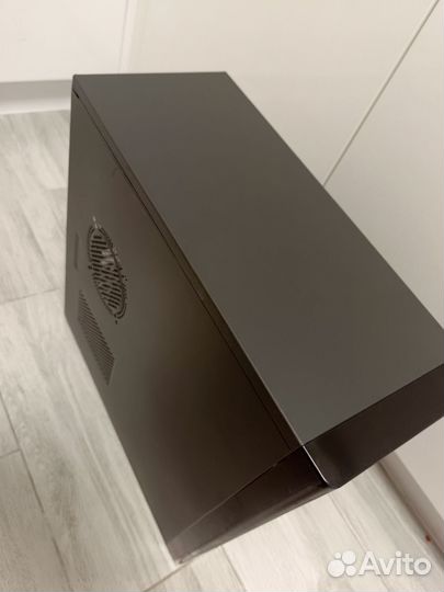 Системные блоки, мониторы