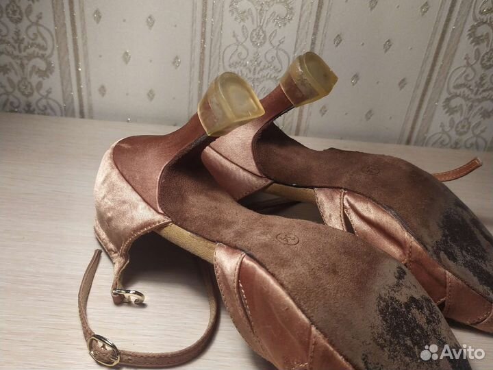 Туфли танцевальные для девочки