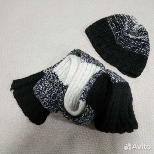 Комплект шапка и шарф женские