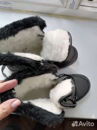 Ботинки утепленные